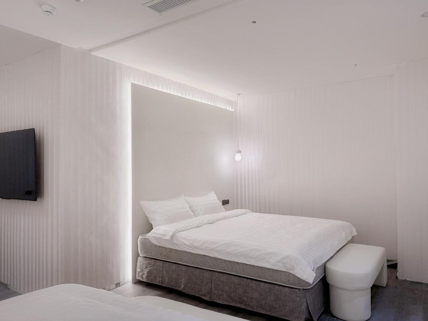 At Home Hotel Nanshi ไทเป ภายนอก รูปภาพ