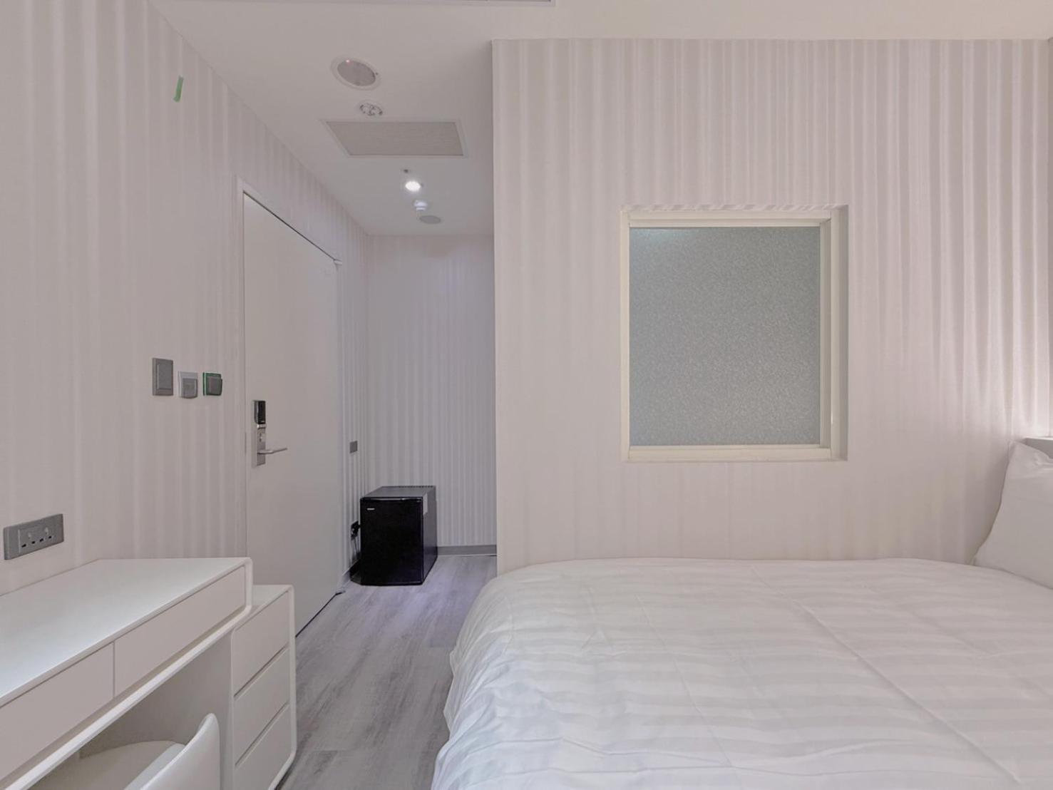 At Home Hotel Nanshi ไทเป ภายนอก รูปภาพ