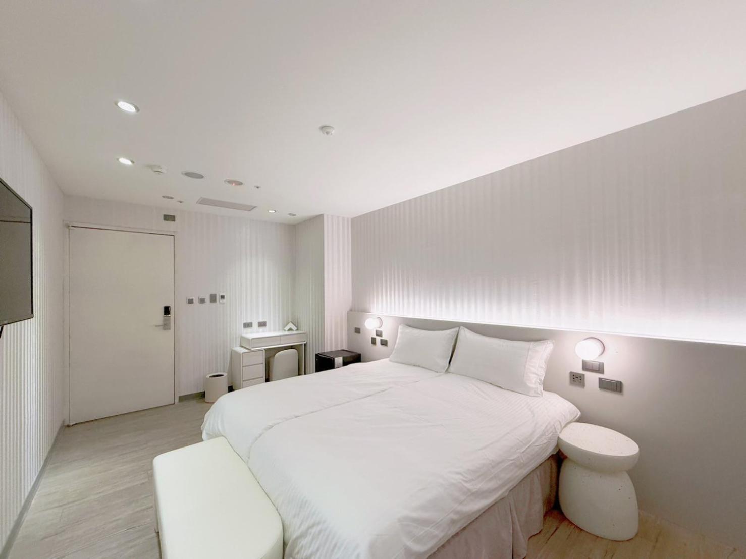 At Home Hotel Nanshi ไทเป ภายนอก รูปภาพ