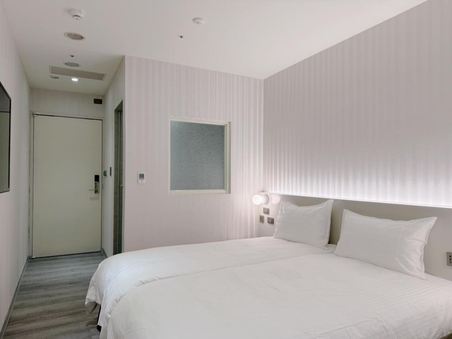 At Home Hotel Nanshi ไทเป ภายนอก รูปภาพ
